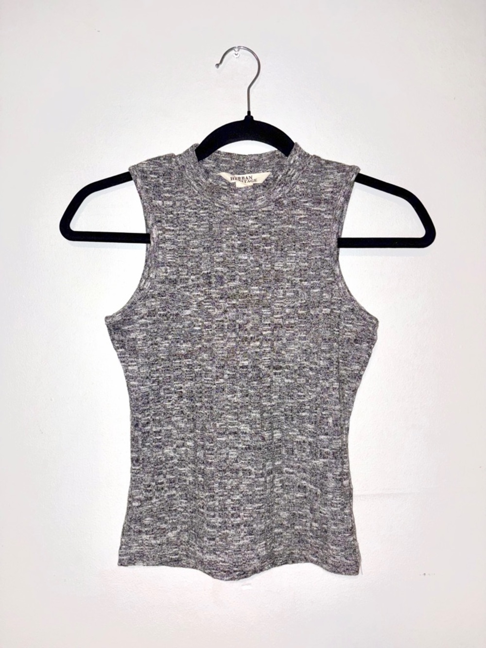 Gray Sleeveless Ribbed Tank with Keyhole back
